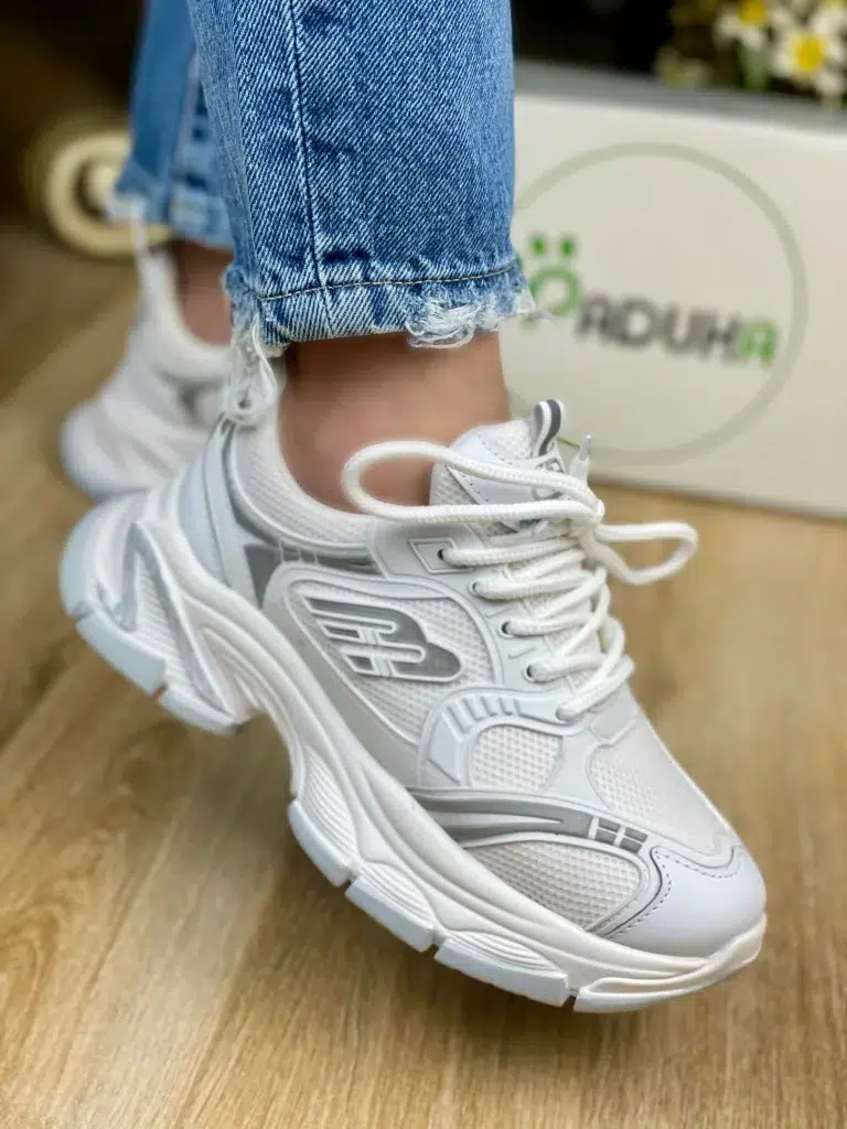 katooni balenciaga zire pu lej dar 10