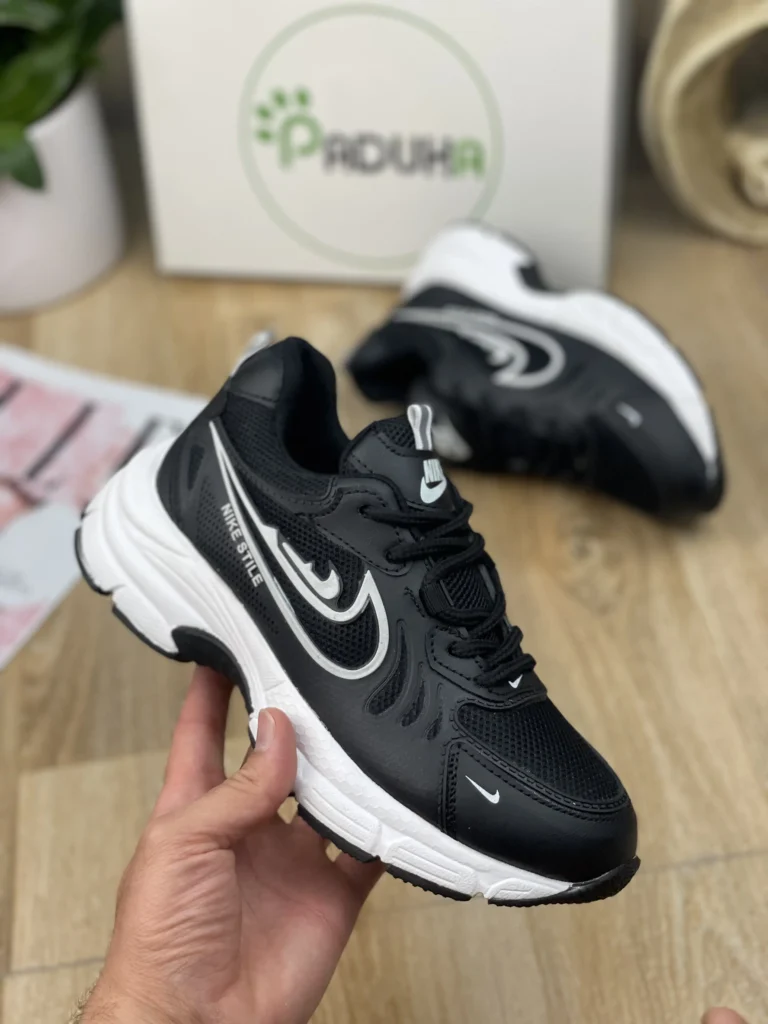 katooni nike pokhti zire pu 5
