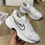 katooni nike pokhti zire pu 7