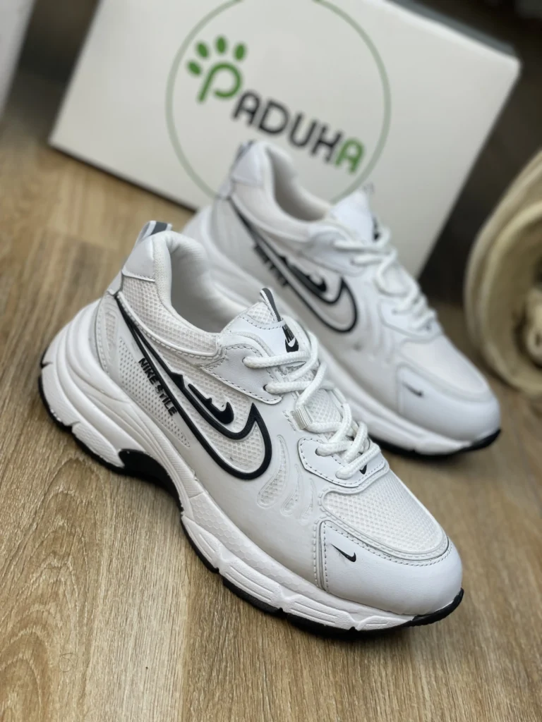katooni nike pokhti zire pu 8