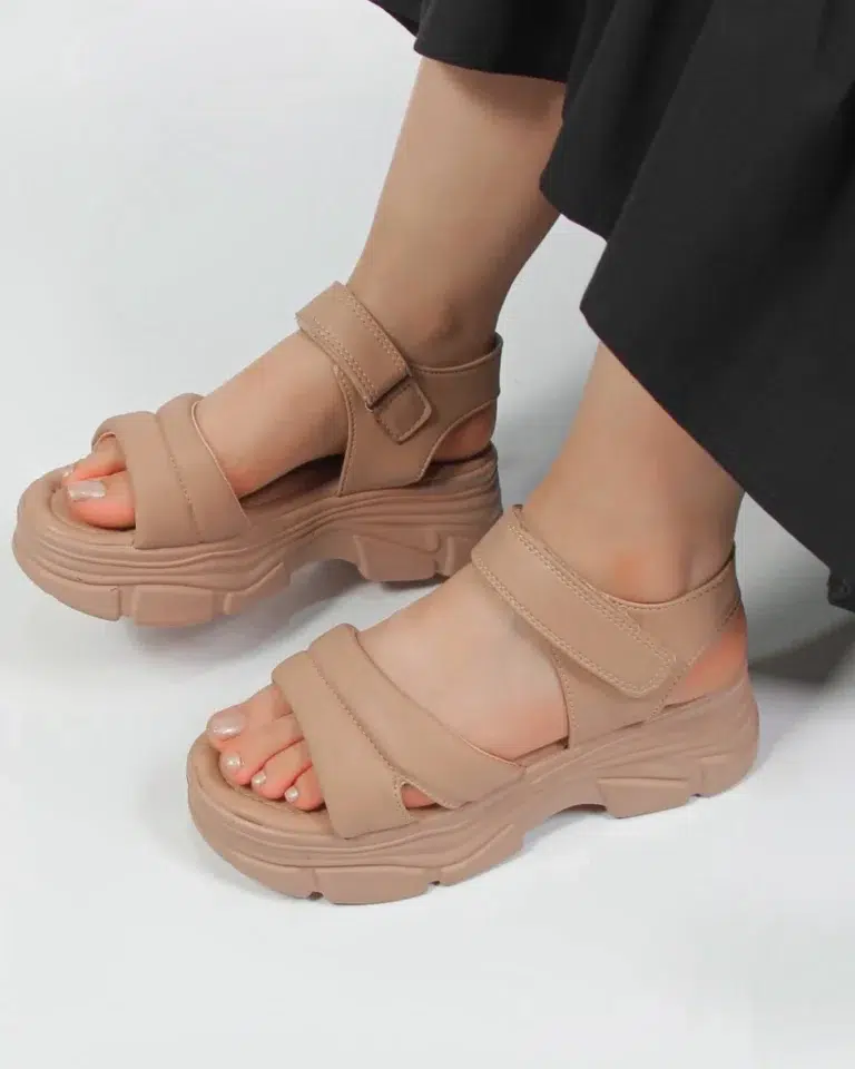 sandal zanane lejdar zire pu aria 4