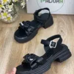sandal zanane zire pu lejdar miumiu 6