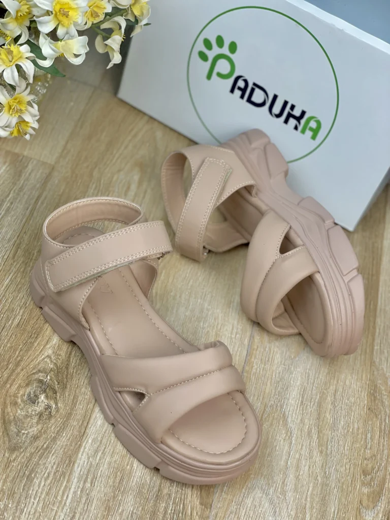 sandal zanane lejdar zire pu aria 9