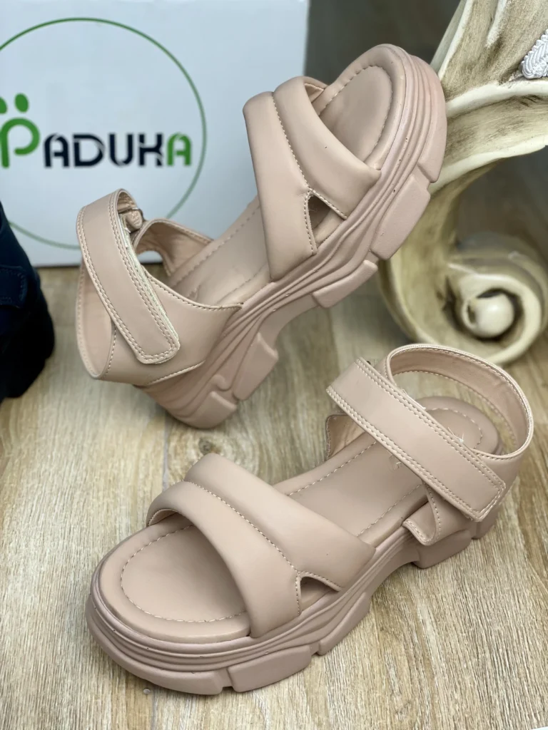 sandal zanane lejdar zire pu aria 2