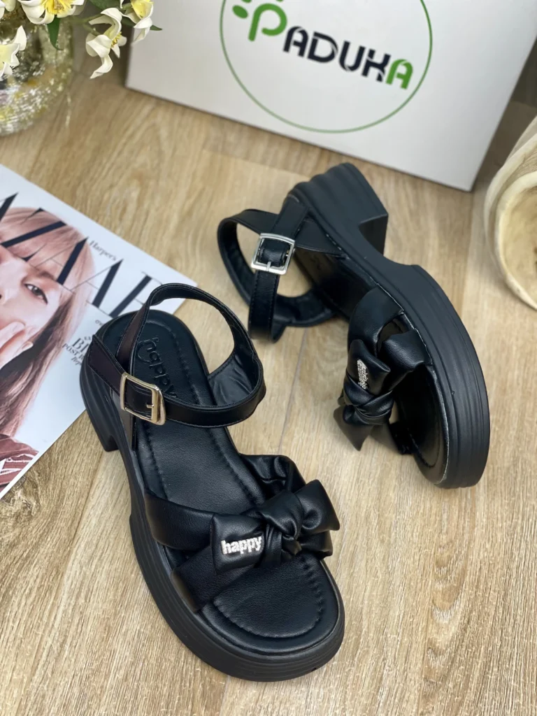 sandal zanane zire pu lejdar miumiu 5
