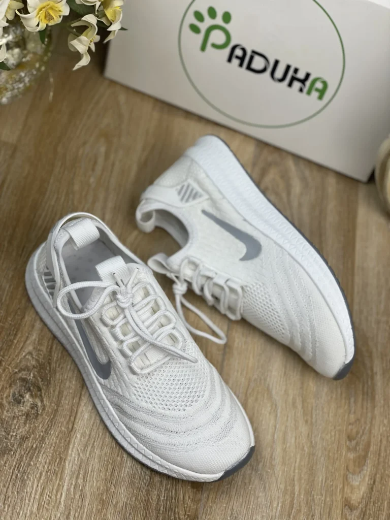 katooni joorabi zire pu nike sade 3